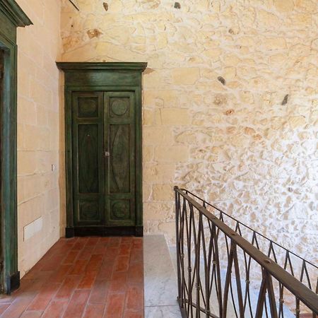 Vintage Cavour Apartment Сасари Екстериор снимка