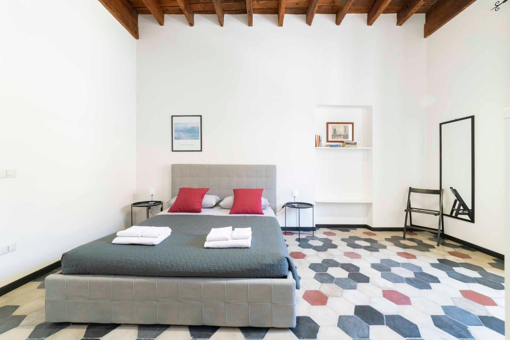 Vintage Cavour Apartment Сасари Екстериор снимка